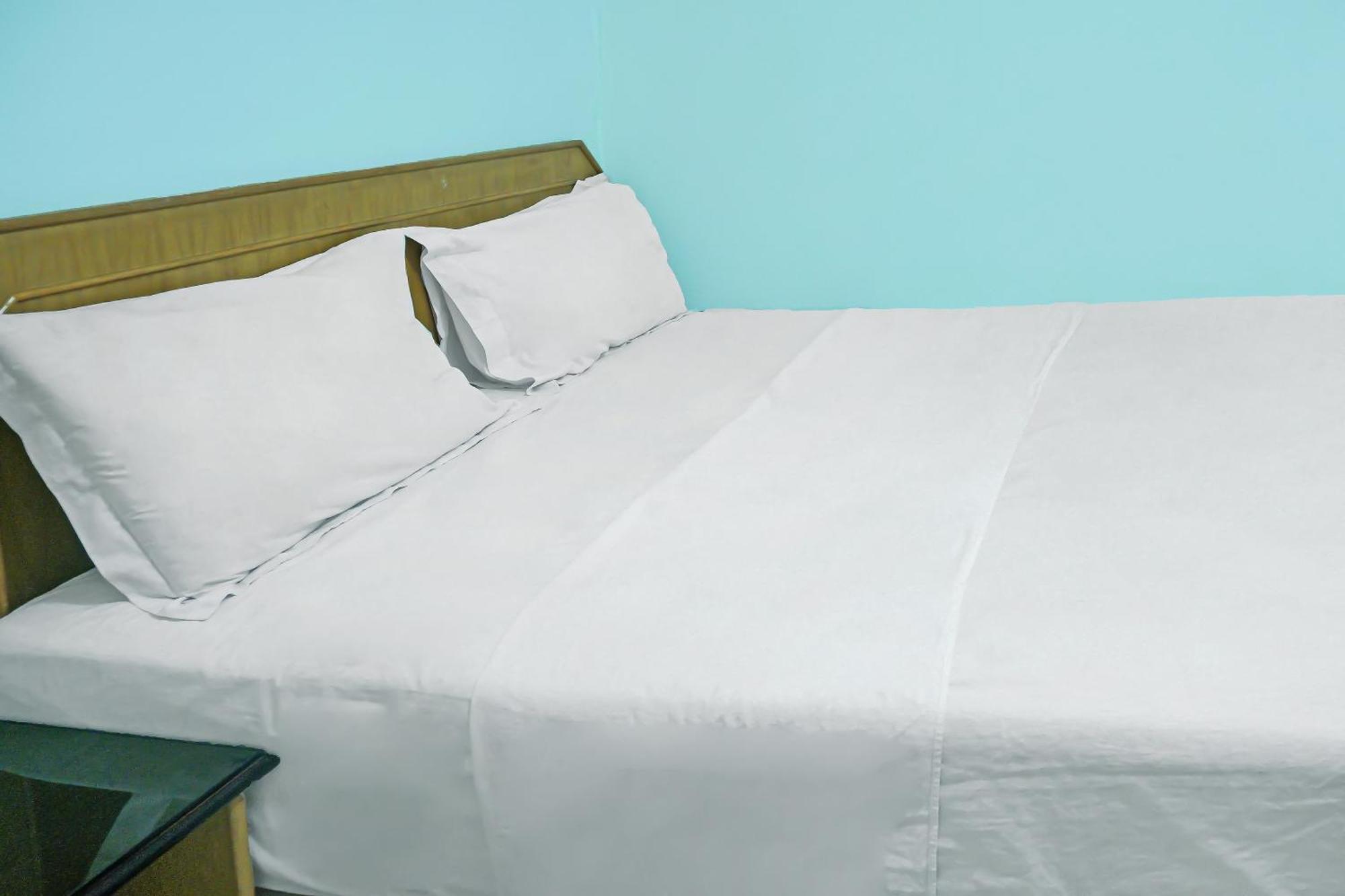 פאלמבאנג Super Oyo Collection O 92690 Hotel Limas מראה חיצוני תמונה