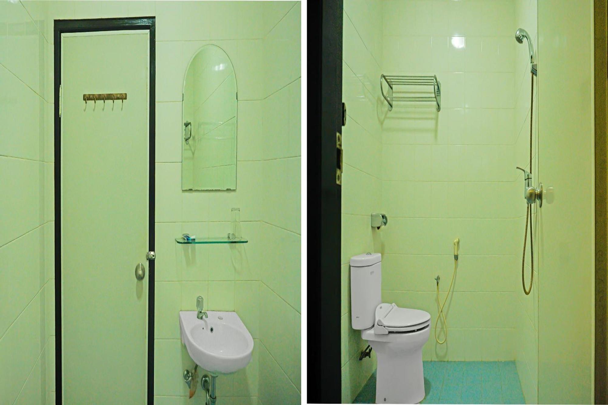 פאלמבאנג Super Oyo Collection O 92690 Hotel Limas מראה חיצוני תמונה