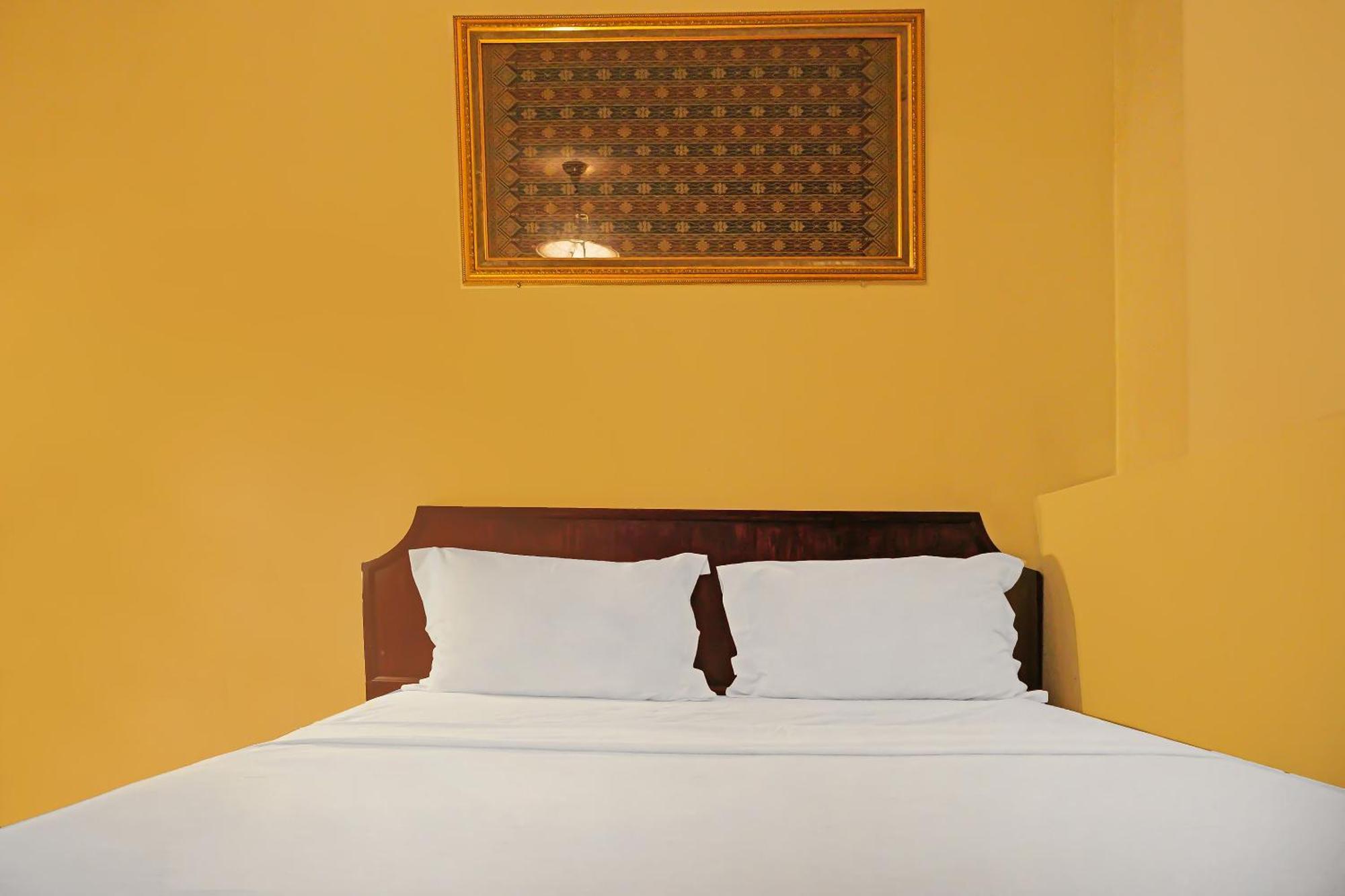 פאלמבאנג Super Oyo Collection O 92690 Hotel Limas מראה חיצוני תמונה
